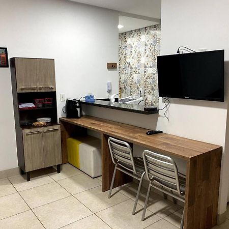 4 Aps Baratos, Confortaveis, Completos E Com Garagem Insta Thiagojacomo Goiânia Eksteriør bilde