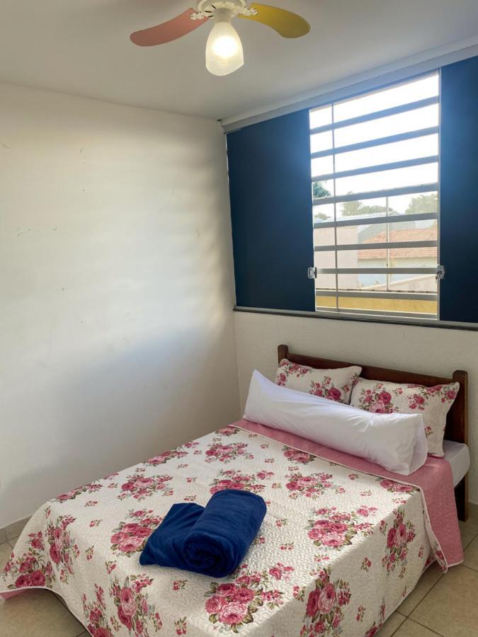 4 Aps Baratos, Confortaveis, Completos E Com Garagem Insta Thiagojacomo Goiânia Rom bilde